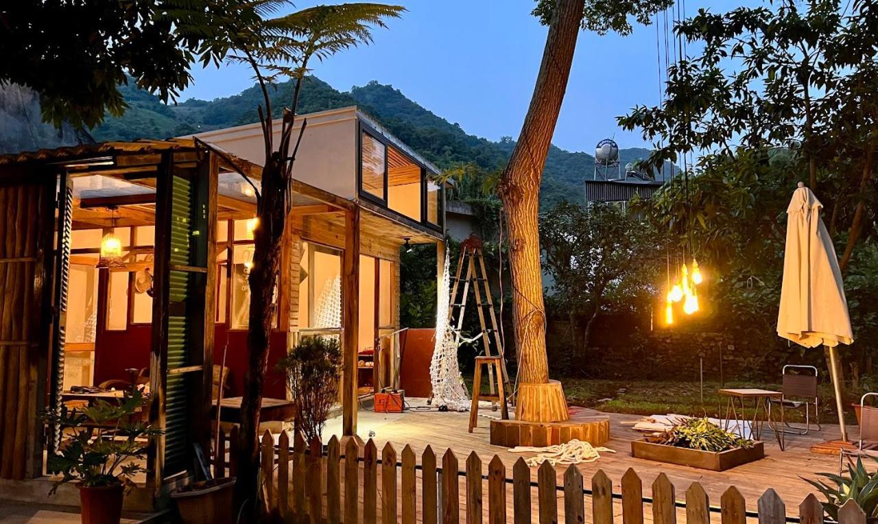 House By Lake Hotell Moc Chau Eksteriør bilde